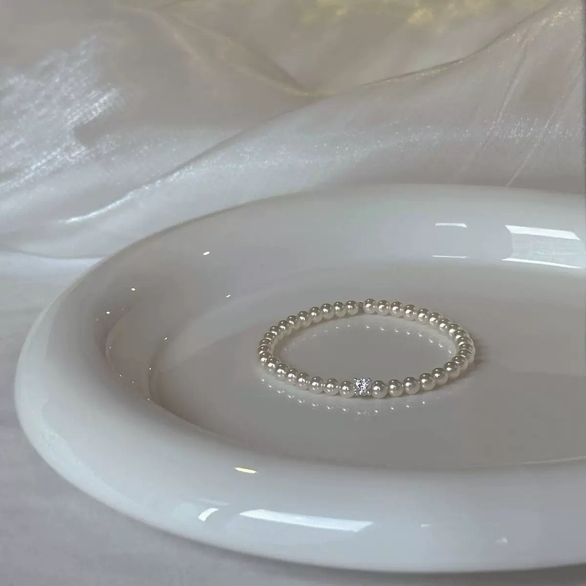 Pearl & Square Diamond Bracelet