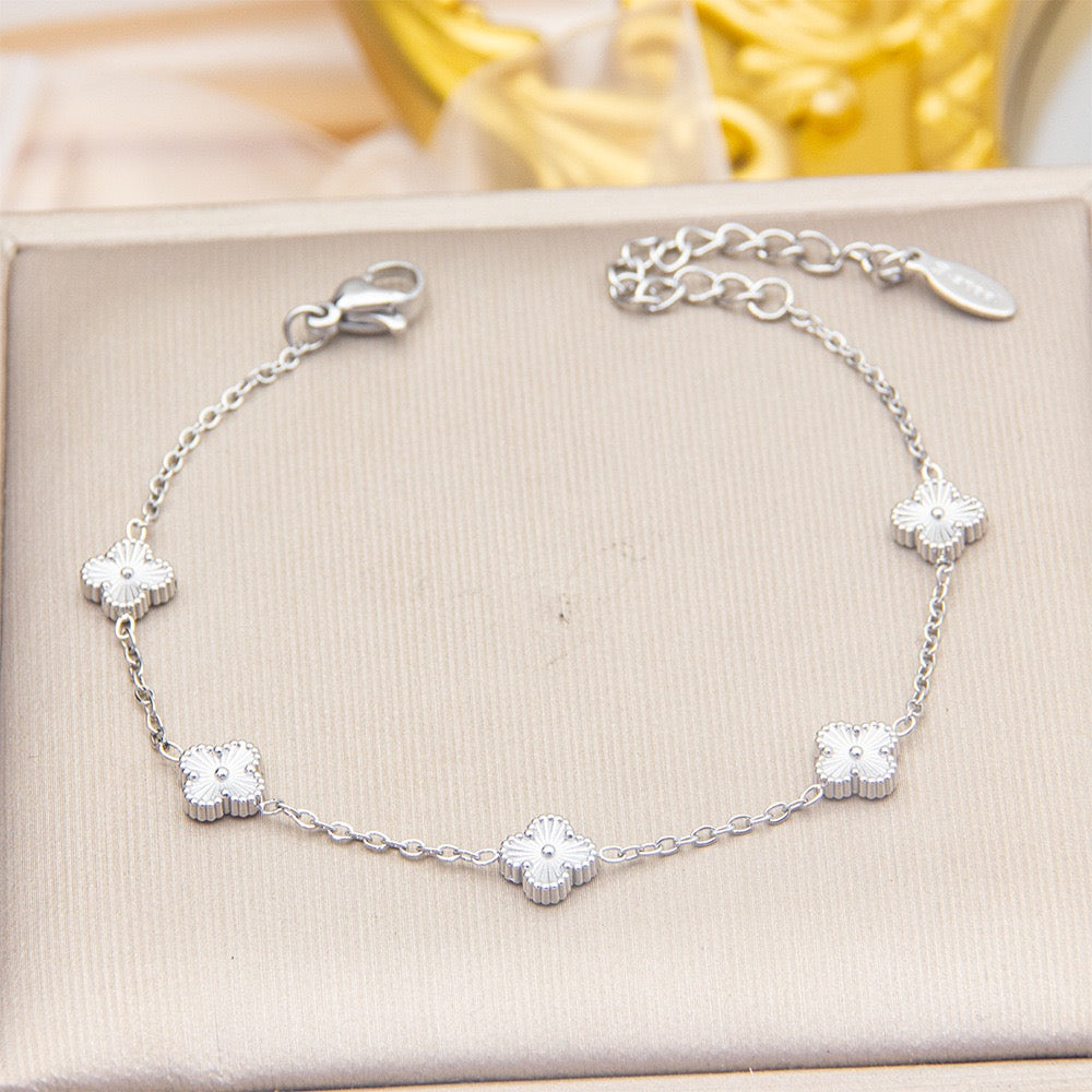 Mini Laser Cleef Bracelet