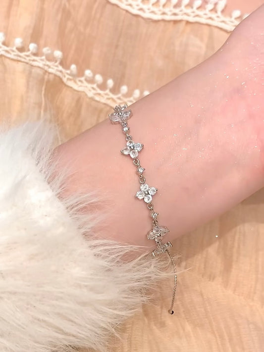 Mini Diamond Clover Bracelet