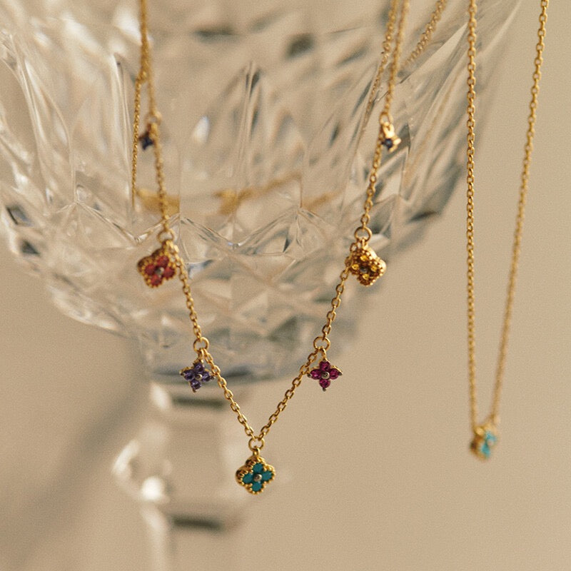 Mini rainbow clover set